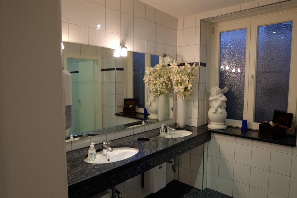 Hotel Zum Weissen Ross Winsen  Exteriör bild