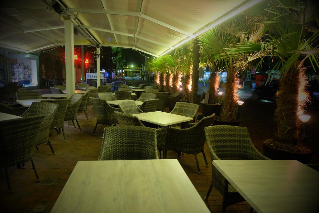 Hotel Zum Weissen Ross Winsen  Exteriör bild